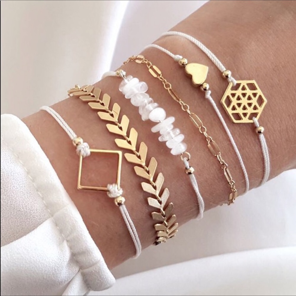 Bracelets-white and gold set